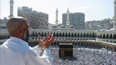 Explorez l'importance de la Dua dans le Hajj et la Omra, et comment elle enrichit l'expérience spirituelle des pèlerins.